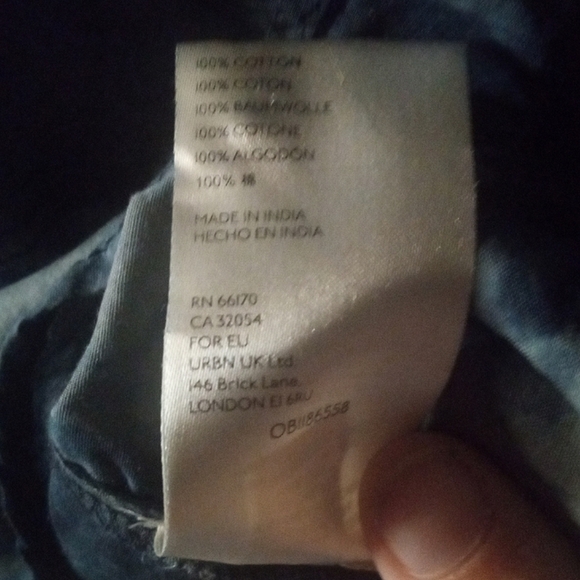 Anthropologie Pilcro Navy & Gray Tye Dye Button Front Cotton Blouse Size Medium - Picture 8 of 8